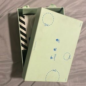 OFF-WHITE VULCANIZED SNEAKERS